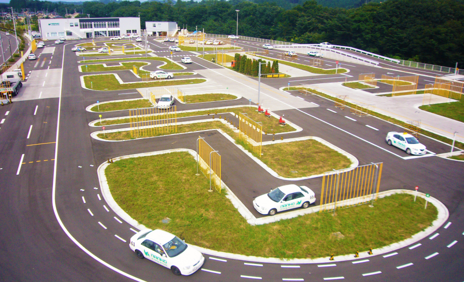 南湖自動車学校コース全景